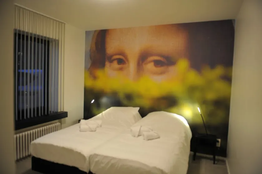Boutique apartments with free parking-A - Image 1