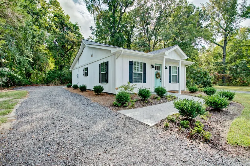 White Heron Cottage - Image 1