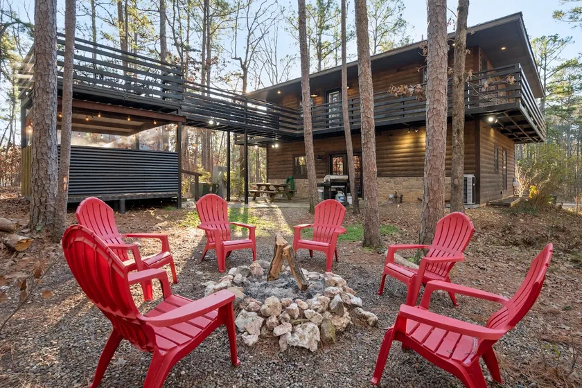 Hochatown | 4,700+ Arcade | Firepit | Hot Tub - Image 1