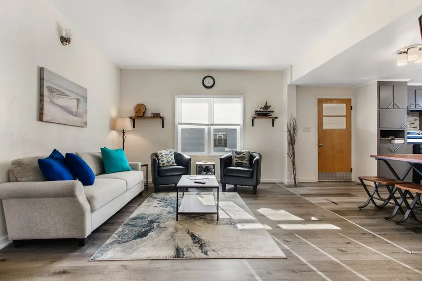 Oconto Hideaway- Mid & Long term stays welcome! - Image 1