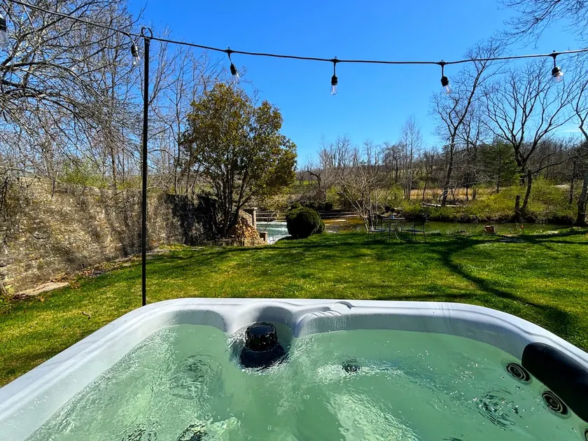 Waterfront Cottage Retreat with Hot Tub - Image 1