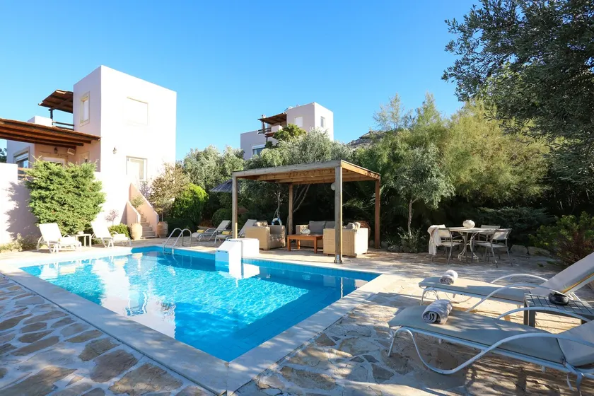 Villa Myrsini - Image 1