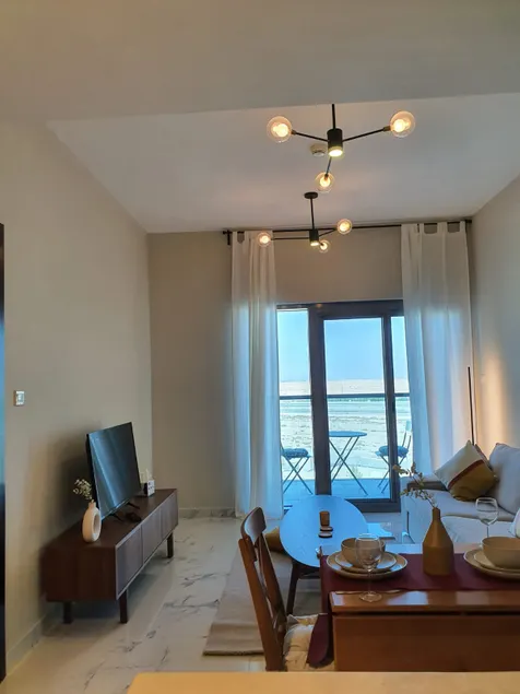 Cozy 1-bedroom apartment in Dubai South with Pool - Image 1