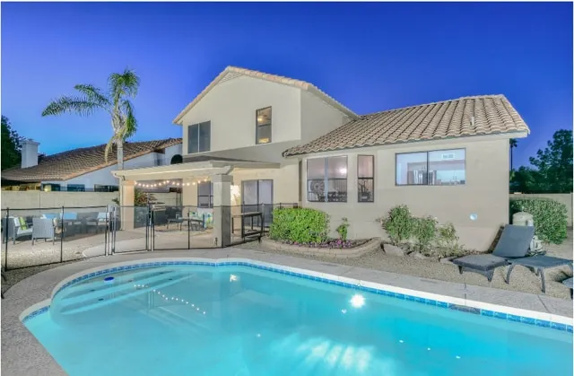Close to the Stadium w POOL 4 bedrooms & 3 bath. - Image 1