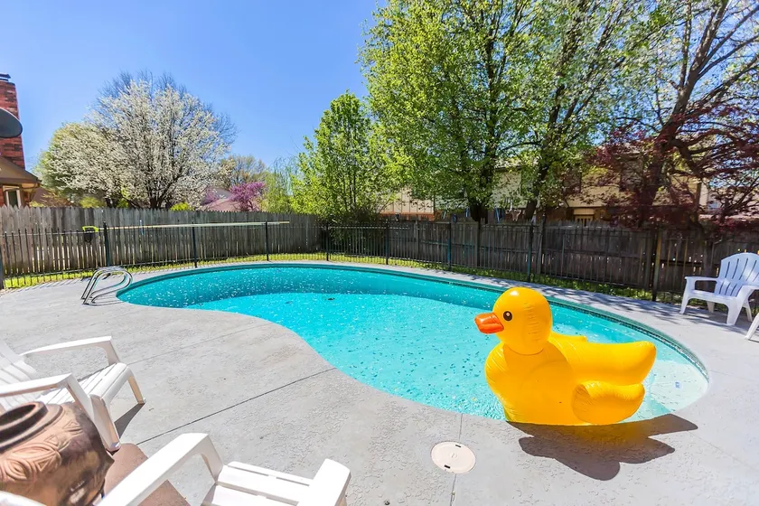 Perfect Summer Experience! Pool + Hot Tub 4Bdrm - Image 1