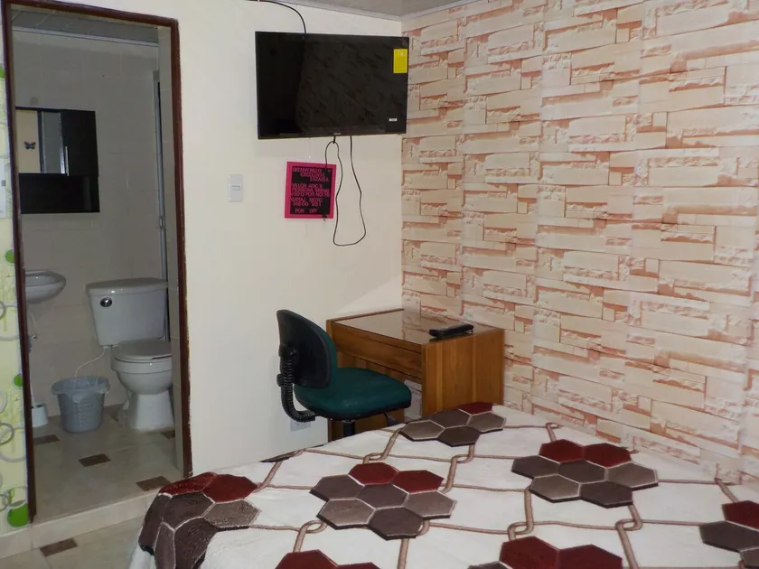 Hermosominimalista miniapartaestudioKennedycentral - Image 1