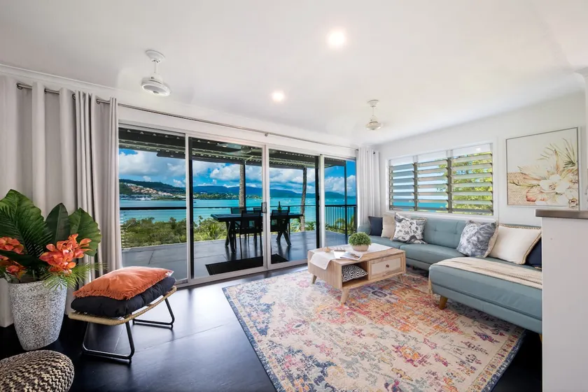 Airlie View - stunning ocean veiws, coastal charm - Image 1