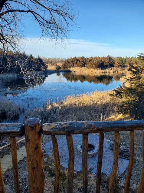 Cedar River Retreat & Hideaway - Image 1
