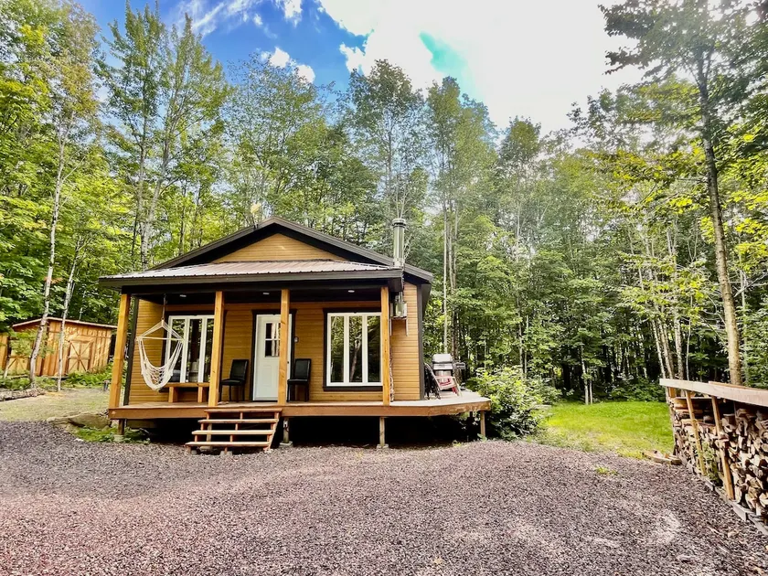 Chalet St-Pierre – Nature at its best! - Image 1