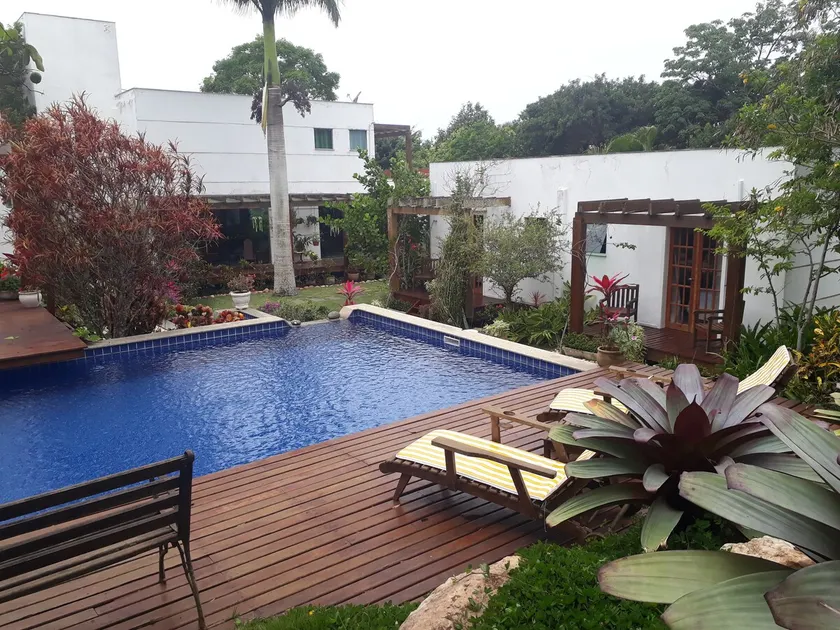 House with beautiful garden, tranquility in Ferradura - Image 1