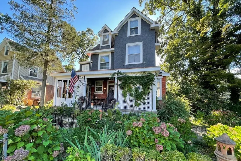 Charming historical home near Philadelphia - Image 1