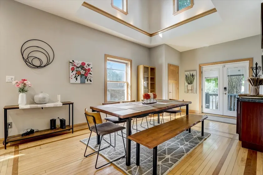Let’s walk to the lake! Perfect4BR, Chef’s kitchen - Image 1