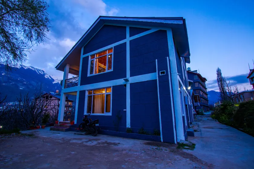 Moreish Villa: Entire Cottage of 3BHK - Image 1