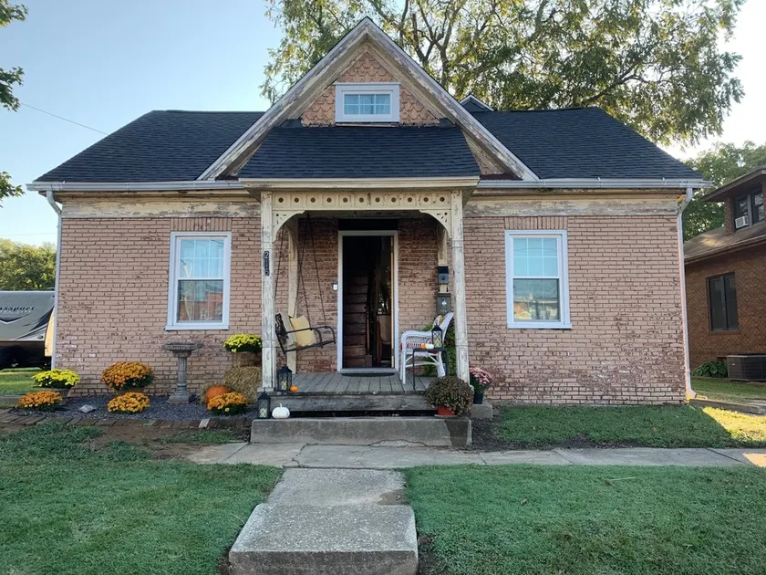 Whitledge-Canaday House - Image 1