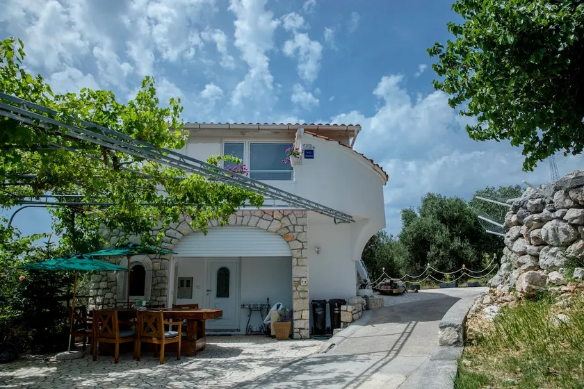Vacation home - Image 1