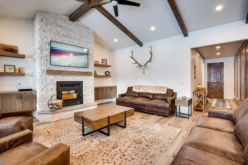 Brand new family-friendly luxury cabin - Image 1