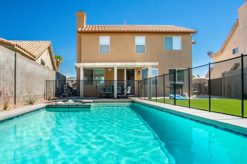 4BR Vegas Home w/ NEW Pool & Spa! Oasis of Luxury - Image 1