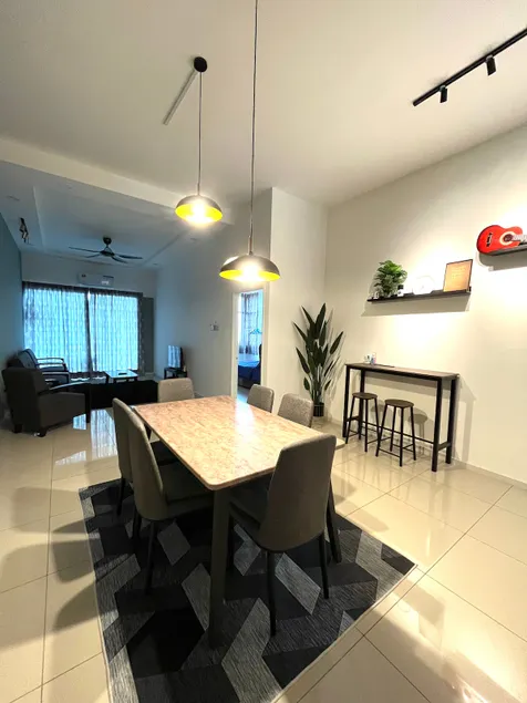 Sunset Ark 3BR Condo with Free WiFi and Netflix Near Taiping Lake Garden - Image 1