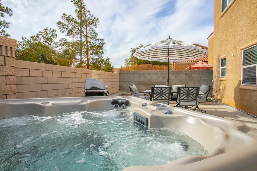5BR Home w/ Hot Tub & Pool Table | Modern Luxury - Image 1