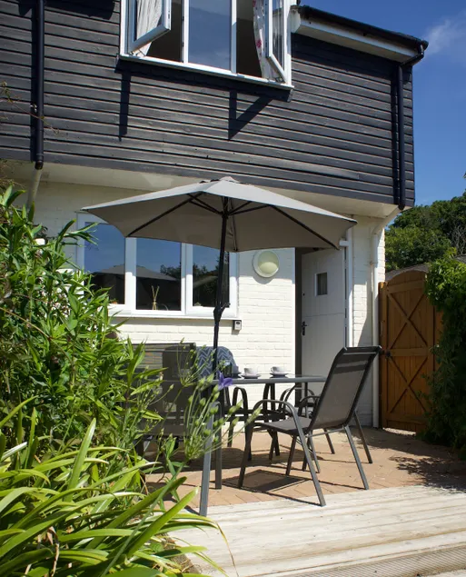 The Moorings: 3 bed house in historic Lane. - Image 1