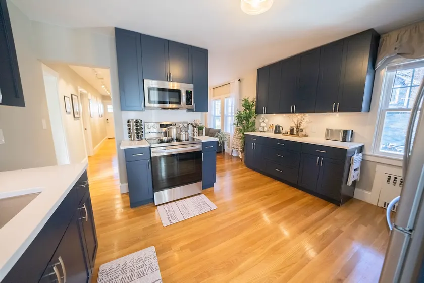 Sensory Serenity: Parking/Netflix/Wi-Fi/Frag-Free - Image 1