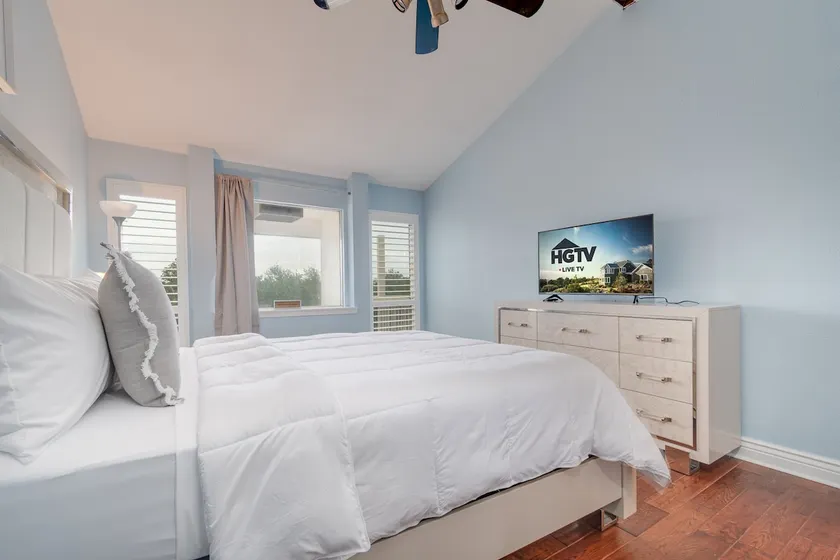 Cozy 3br/2bath vacation house at Lake Travis - Image 1
