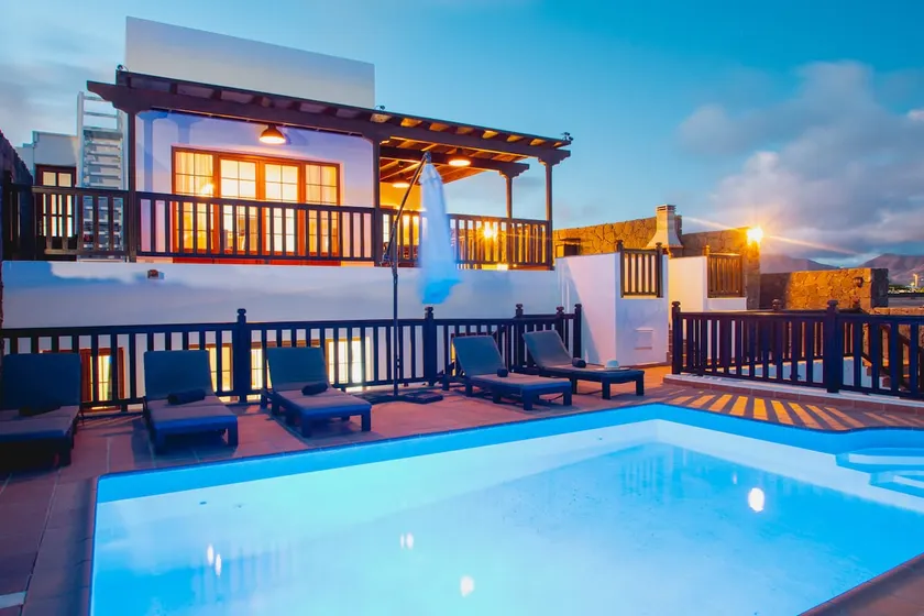 Beautiful 6 bedroom Villa Vista Rey close to Beach & Playa Blanca -Amazing Views - Image 1