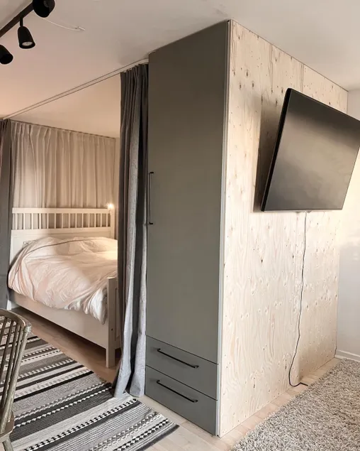 Smart studio apartment in Scandinavian style - Image 1