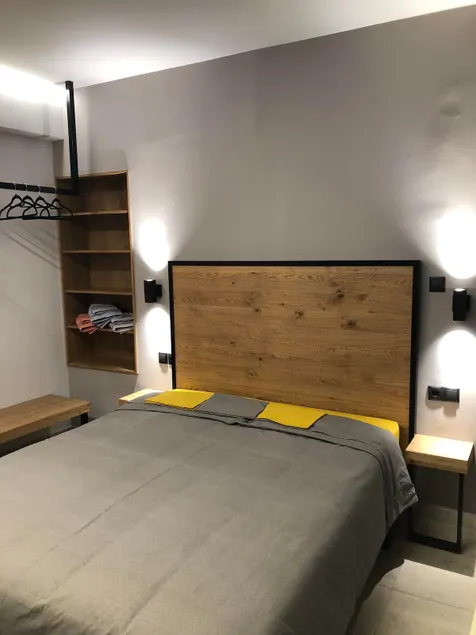 Minimal studio in the center with private parking - Image 1