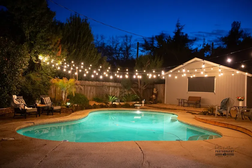 Dog Friendly Canopy Lit Pool 2 Masters w/Kings - Image 1
