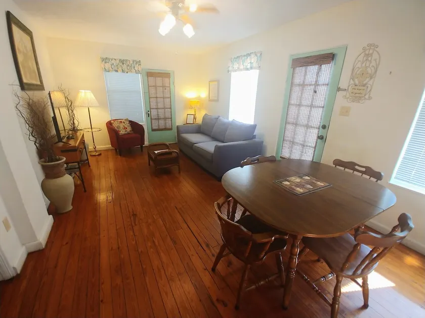 Historic Cottages Mount Dora, The Garden 2 Bedroom - Image 1