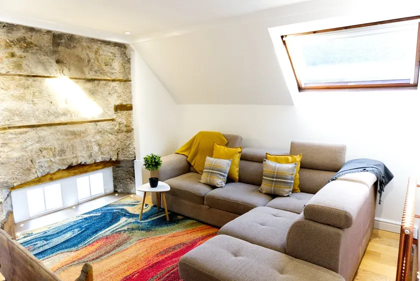Stunning Converted Church Apartment - Image 1