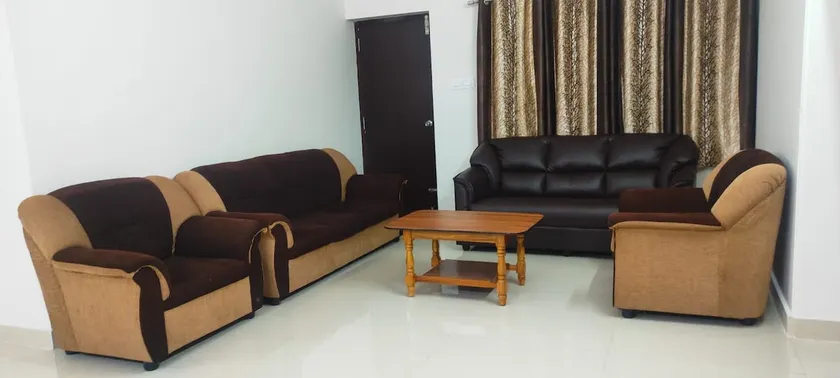 Venus Homes 3bhk (full A/C) - Image 1