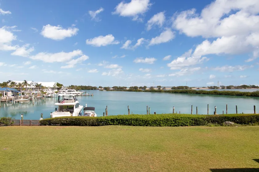 Majestic Marina View- 2/2.5 townhome looking over Hawks Cay Marina. - Image 1