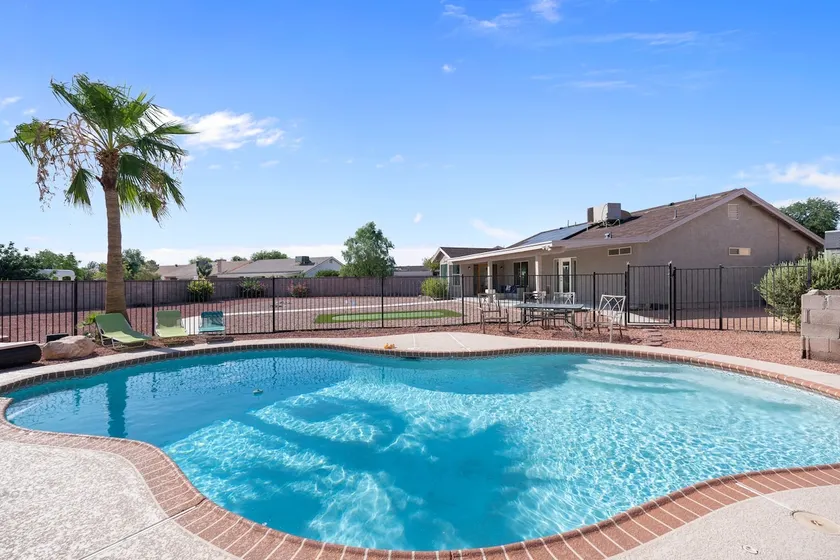 Pet Friendly Home w/Putting Green & Pool! Westgate - Image 1