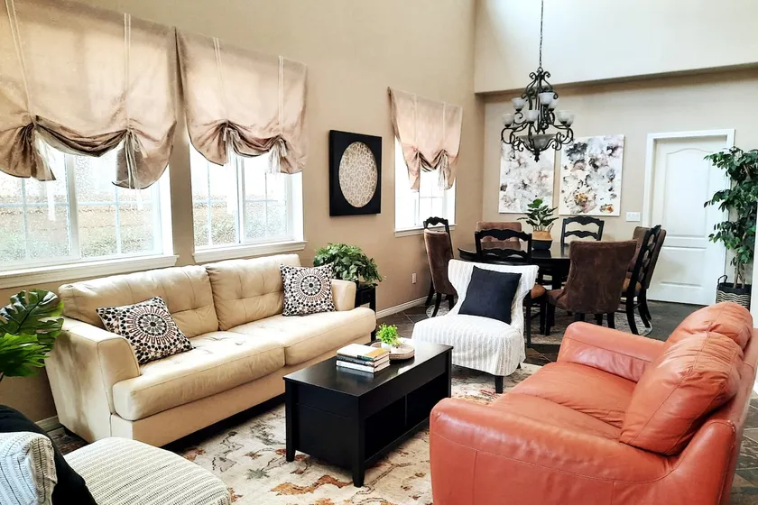 4BR•2 King Beds•Long-Term Insurance Stay-Book Now! - Image 1