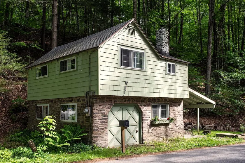 Never Lonesome Woodland Valley: Cozy 2bd Cottage! - Image 1