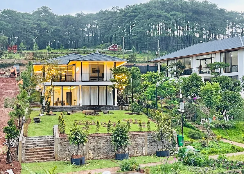 Pine Villa - Image 1