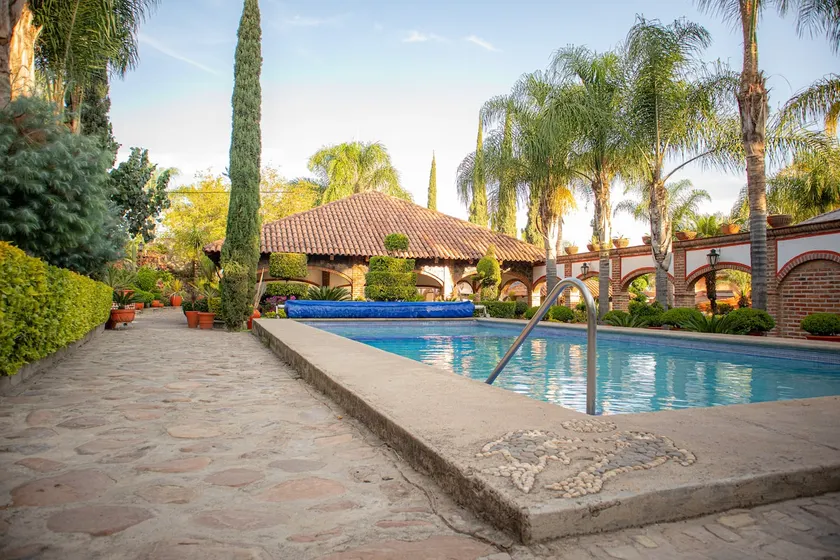 Ambar Suite - Tranquility, Pool, Garden - Image 1
