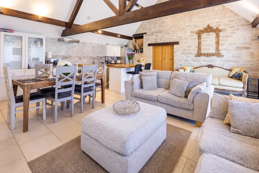 The Dovecote 3-Bed Cottage Rowden Manor - Image 1