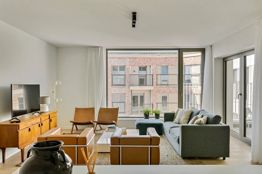 Modern Antwerp Penthouse for Six - Image 1