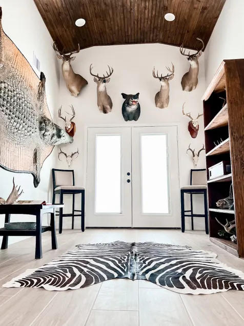 BIG FISH LODGE - Image 1