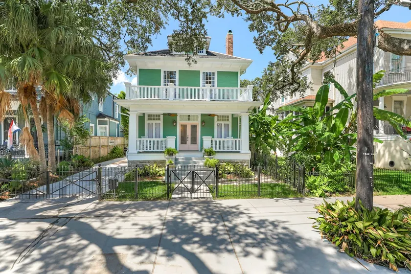 Classy Upscale Home | Perfect Uptown Location - Image 1