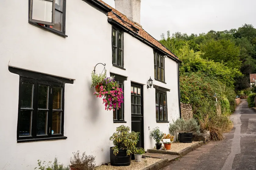 Cosy 1840s cottage in Chew Valley and Mendip AONB - Image 1