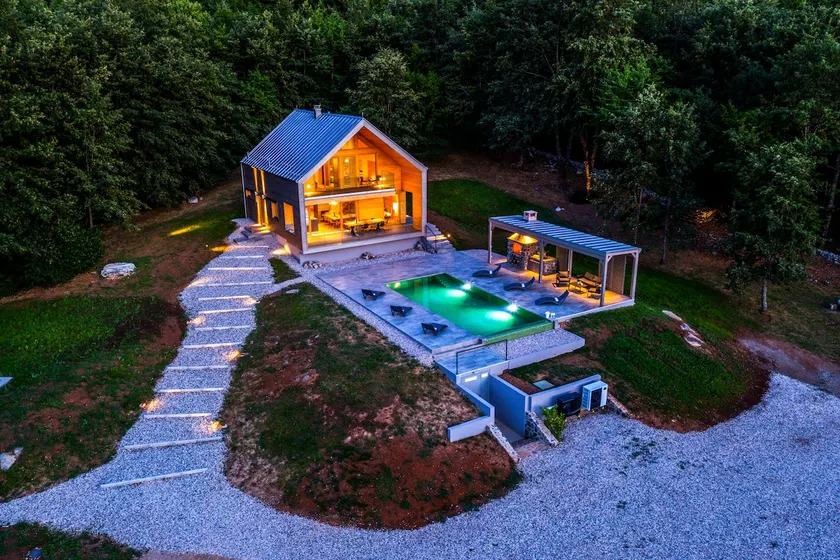 Villa Lovelos with swimming pool,hot tub and sauna - Image 1