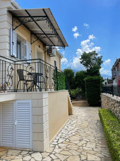 Dandolo Apartment - Image 1