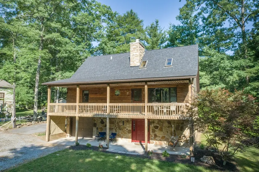 DCL Cabin Updated Baths, DOCK SLIP & Fire Pit - Image 1