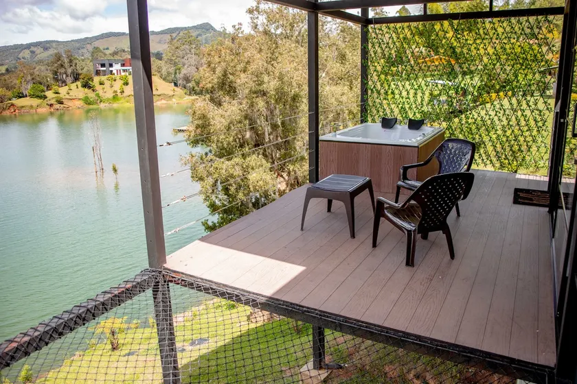 Beautiful Cabin in Guatape with Jacuzzi 102 - Image 1