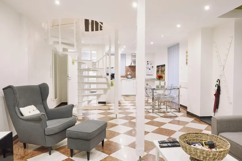 Boutique Gallery - Váci Street - Image 1