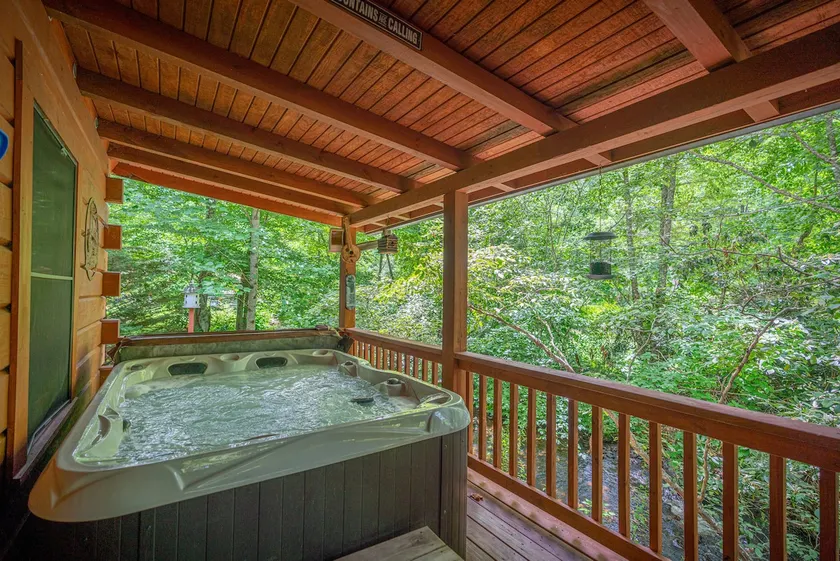 Creekfront Cabin w/ Hot Tub! Motorcycle Friendly! - Image 1